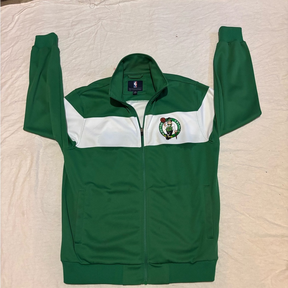 NBA Boston Celtics embroidered team/warm-up jacket size L super nice item